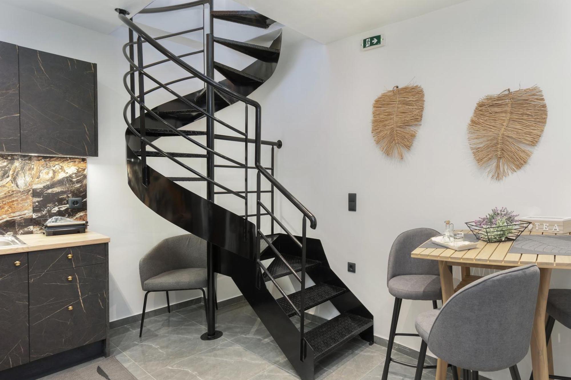 Anassa 14 Luxury One Bedroom Maisonette Apartment Iraklio